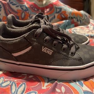Youth Vans Ward Size 1